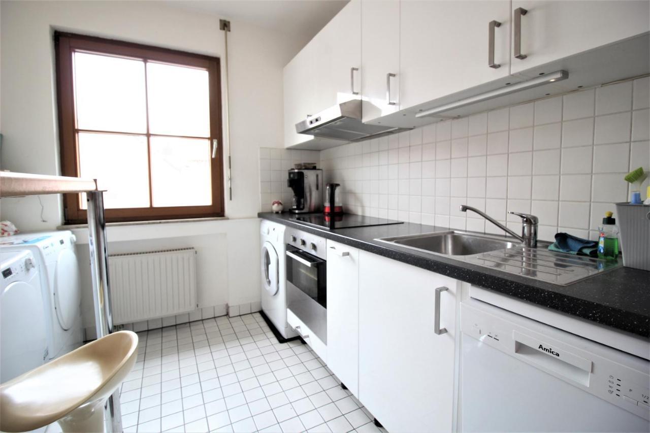 Zimmer In Innenstadtwohnung Würzburg Zewnętrze zdjęcie