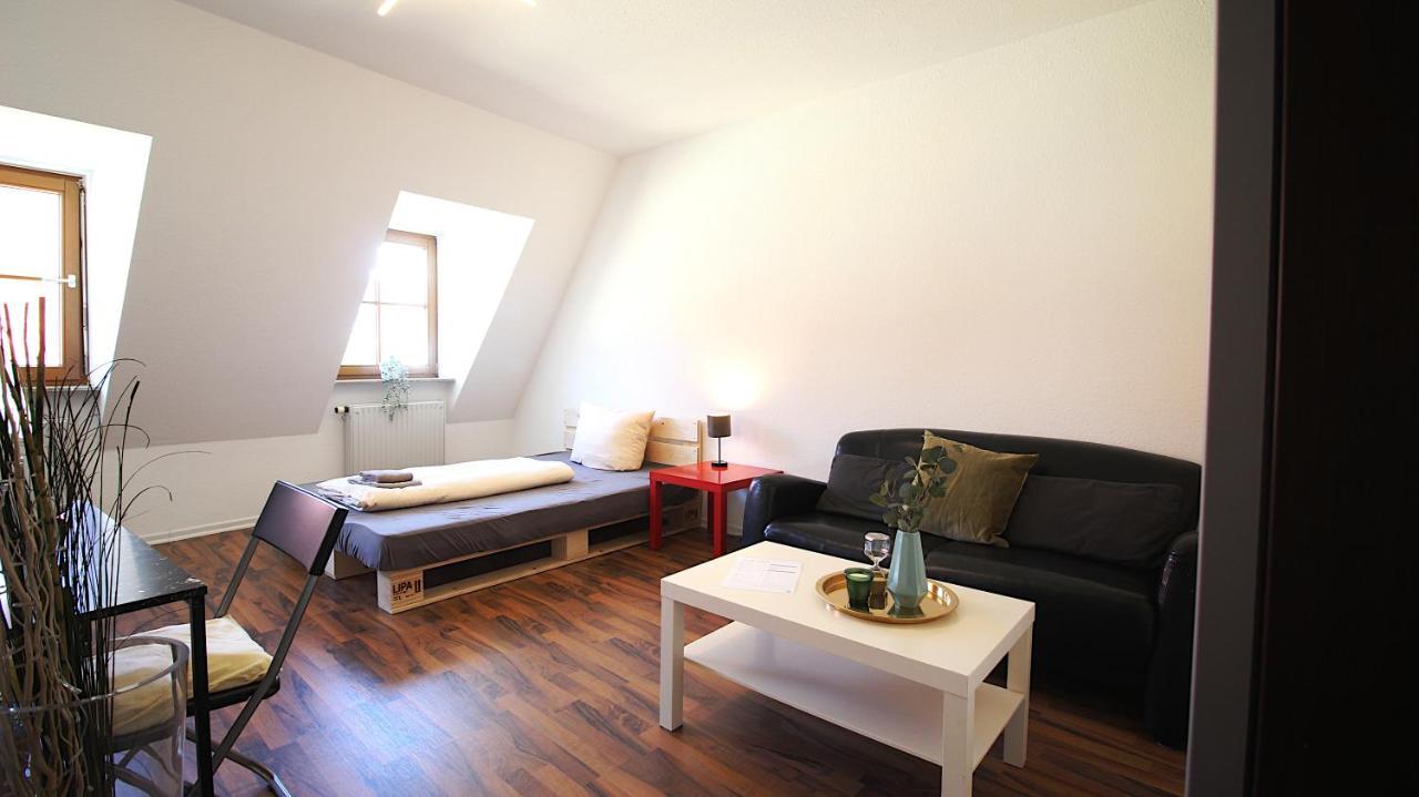 Zimmer In Innenstadtwohnung Würzburg Zewnętrze zdjęcie
