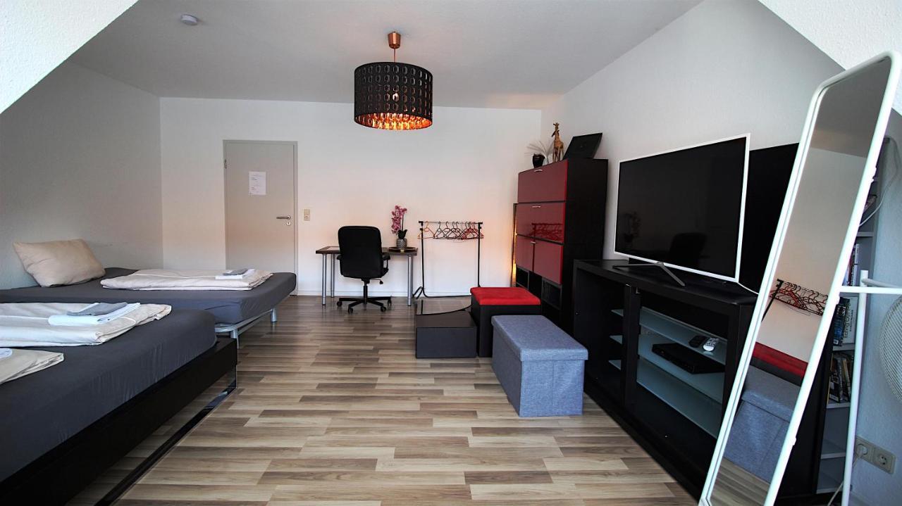 Zimmer In Innenstadtwohnung Würzburg Zewnętrze zdjęcie