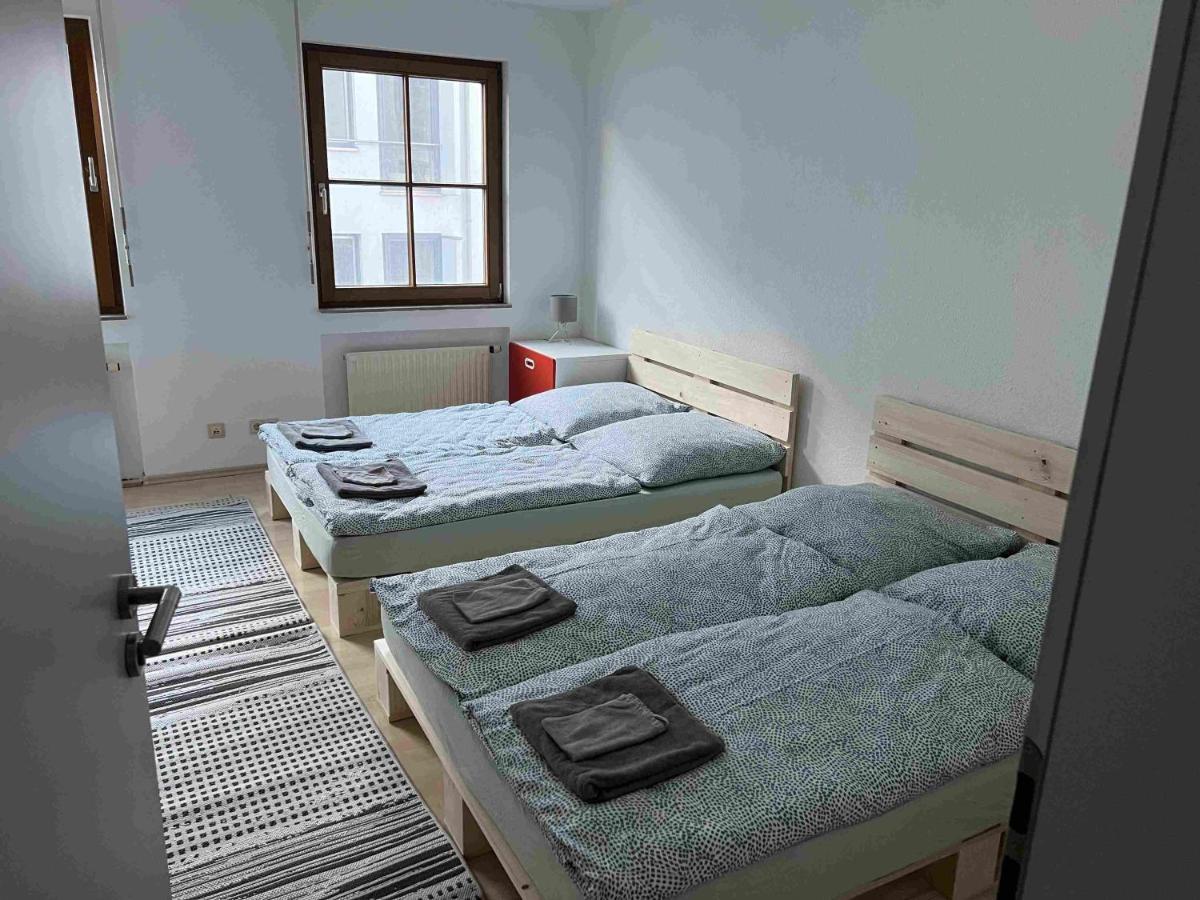 Zimmer In Innenstadtwohnung Würzburg Zewnętrze zdjęcie